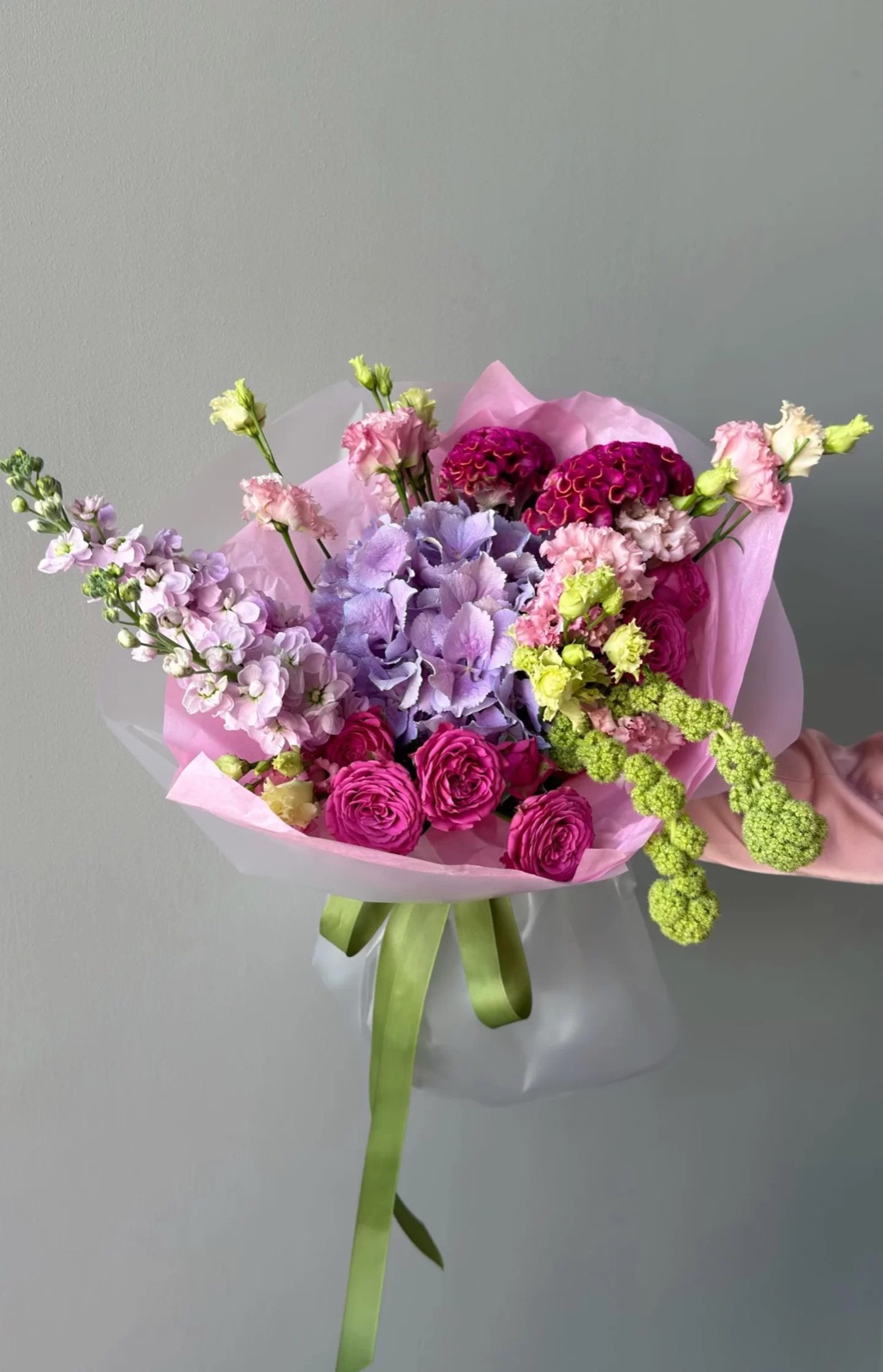 Яркий авторский букет TruePriceFlowers